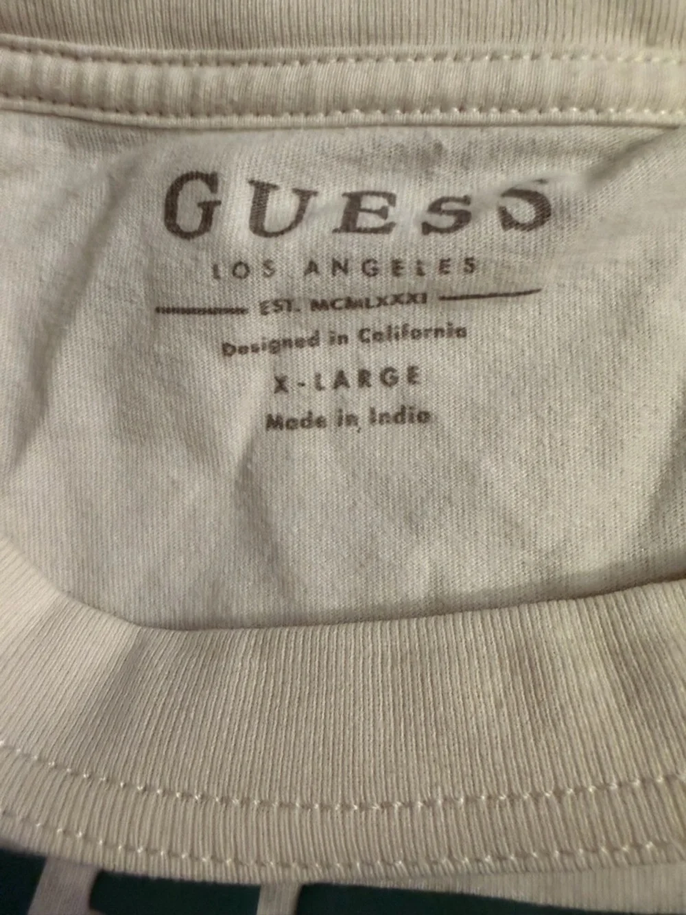 Guess White Short-Sleeve Tee with Red, Green, Black and Gold Logo - Picture 3 of 3